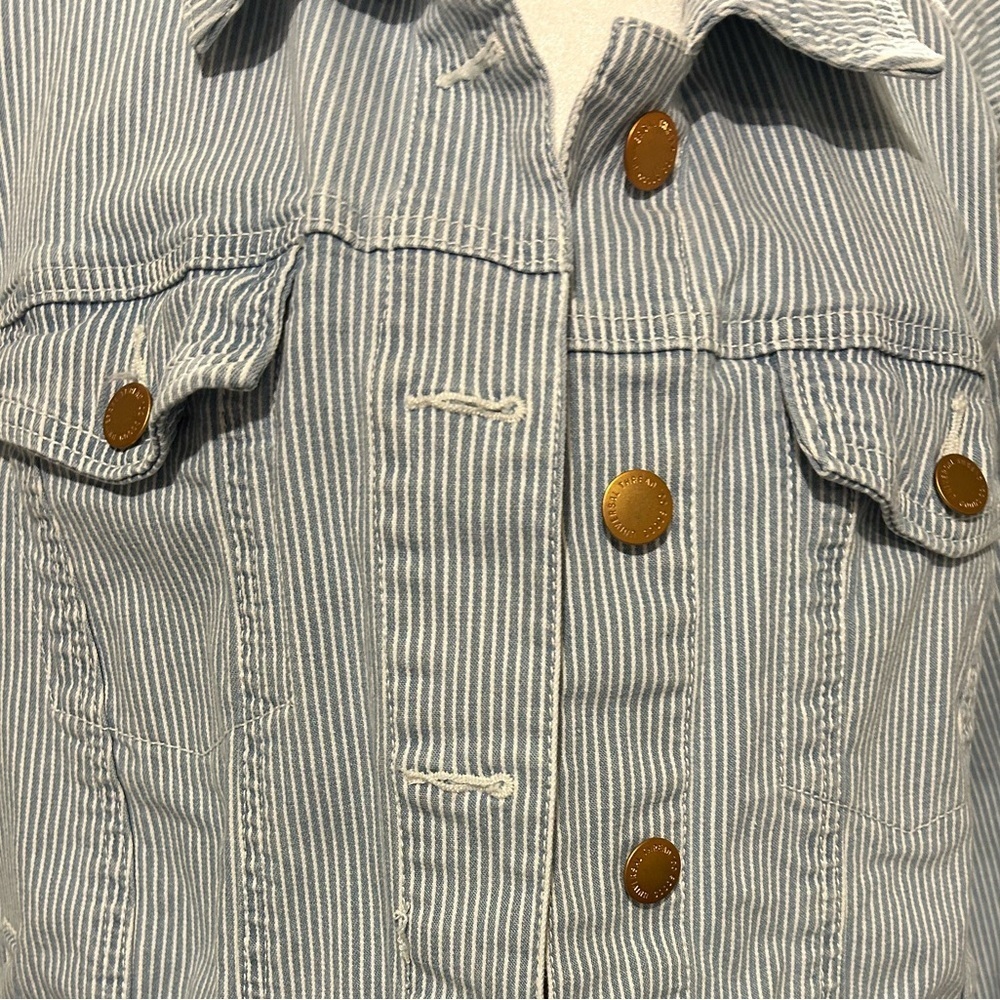 UNIVERSAL THREAD Blue White Pinstripe Jean Jacket Stretchy EC Plus XXL - Picture 5 of 7
